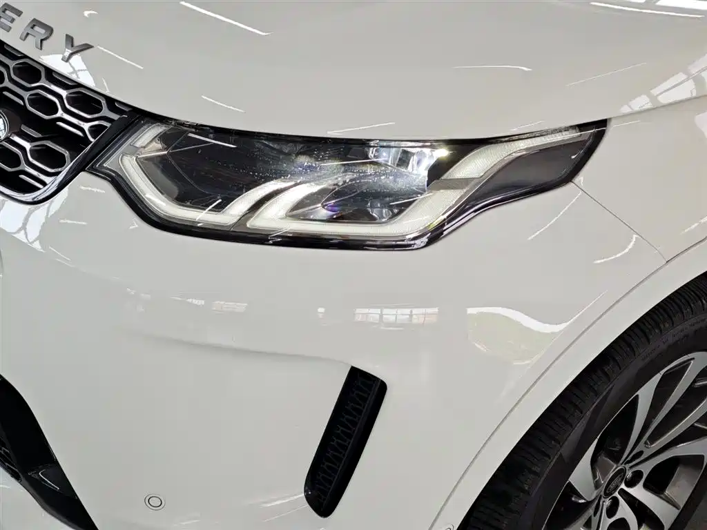 Land Rover Discovery Sport 2022 — фото 11