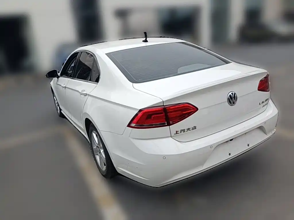 Volkswagen Lamando 2018 — фото 9