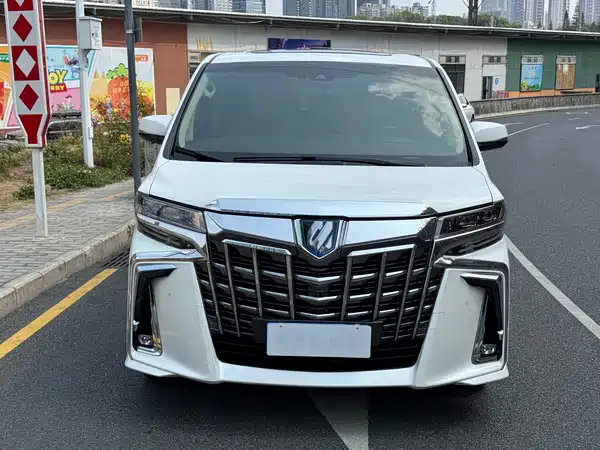 Toyota Alphard 2020