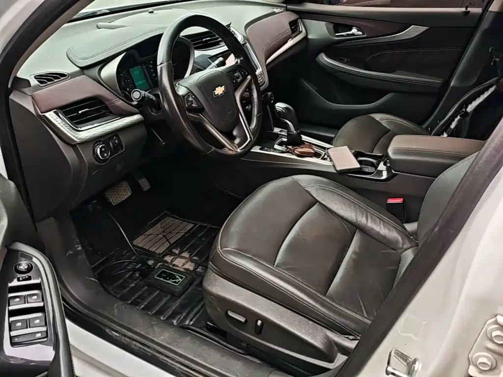 Chevrolet Malibu 2016 — фото 15