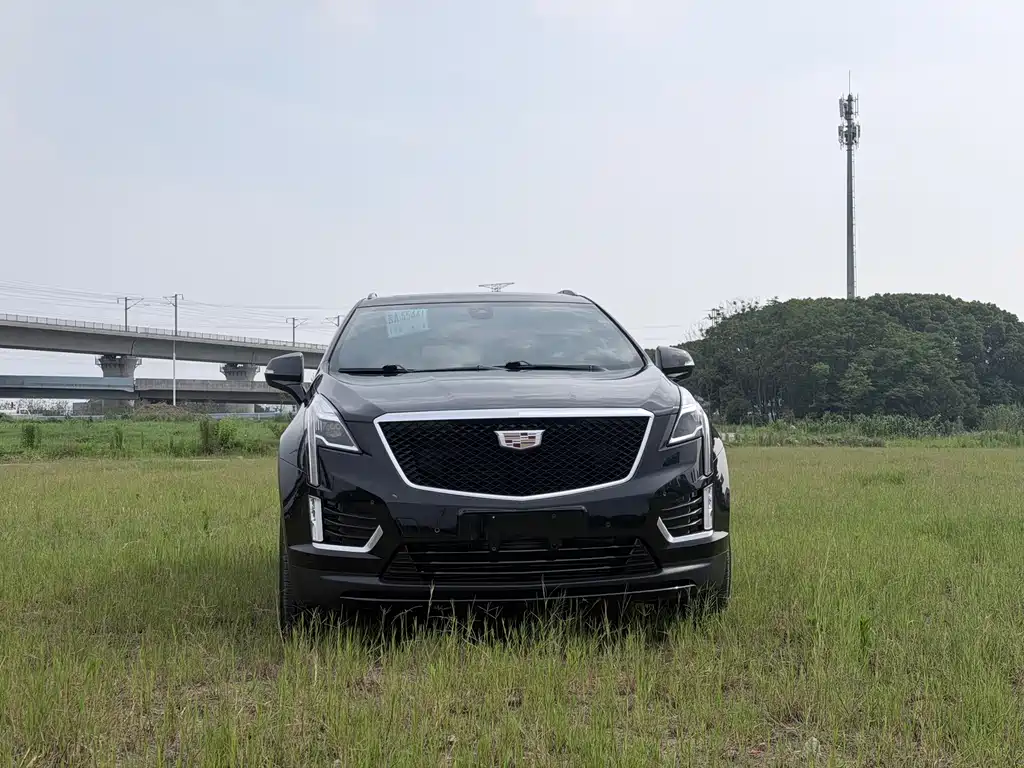 Cadillac XT5 2022 — фото 2