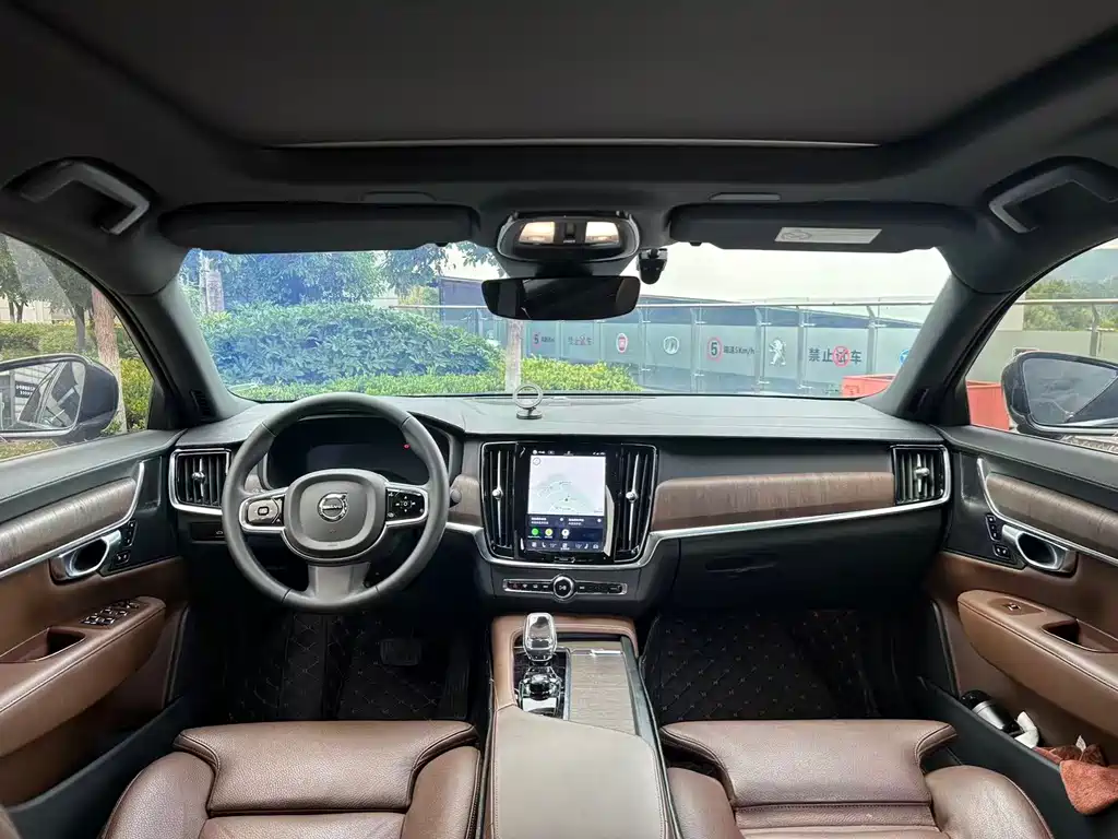 Volvo S90 2023 — фото 13