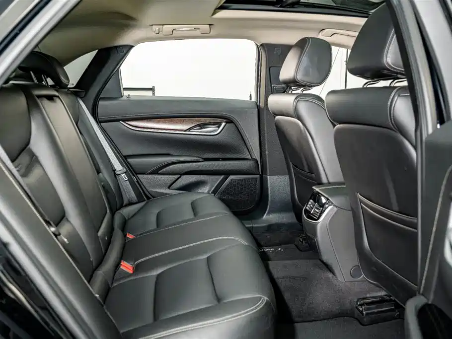 Cadillac XTS 2019 — фото 20