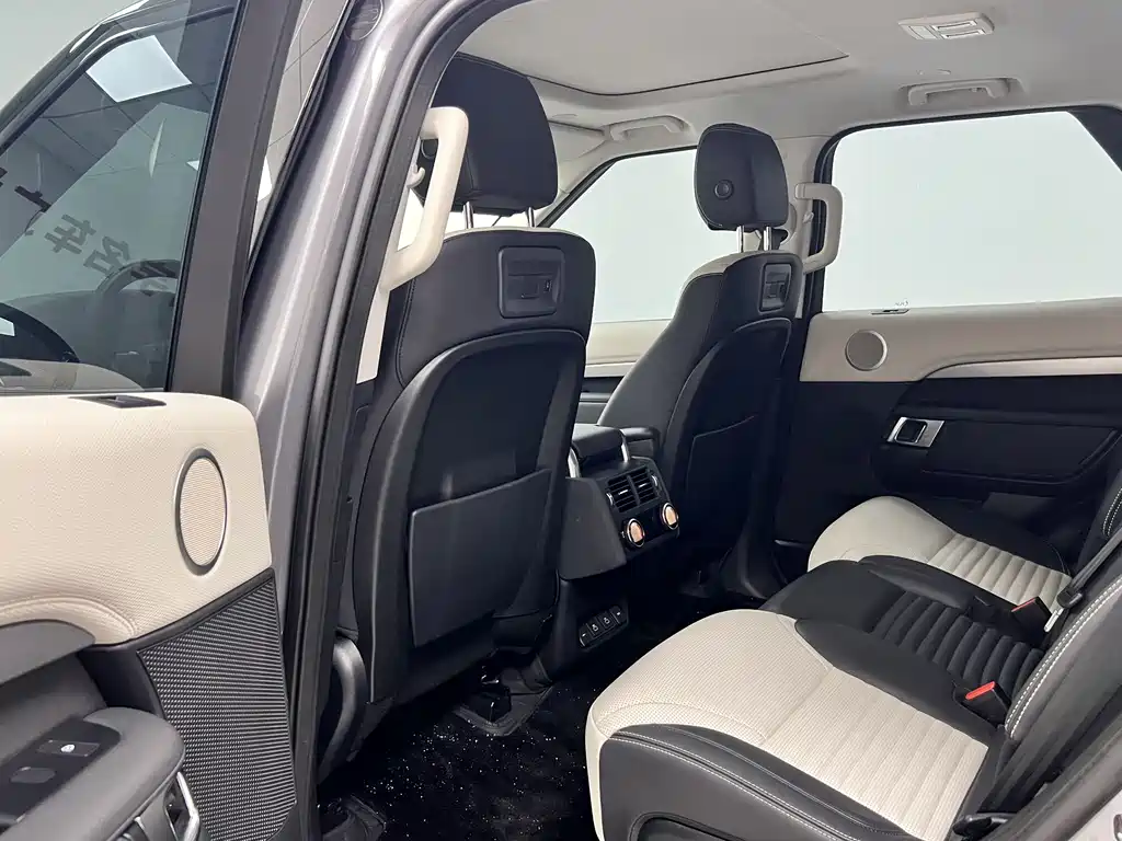 Land Rover Discovery 2021 — фото 13