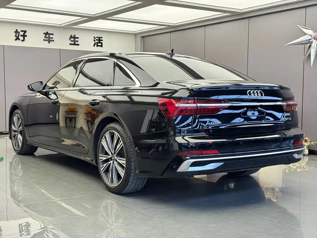 Audi A6L 2025 — фото 14