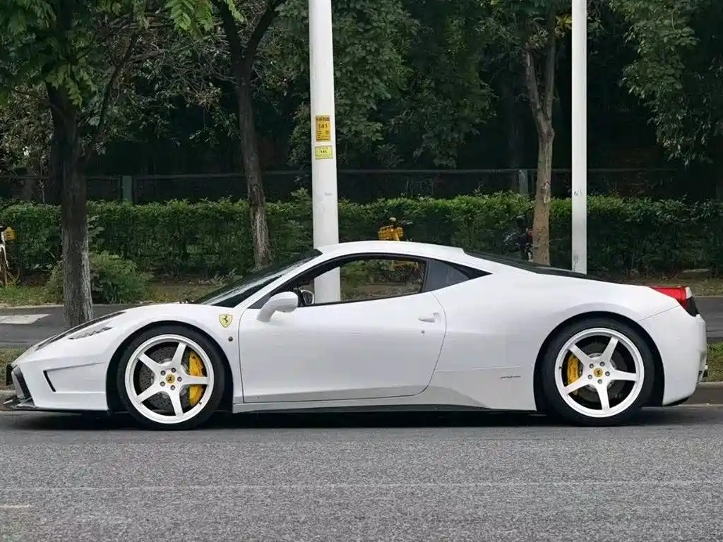 Ferrari 458 2010 — фото 4
