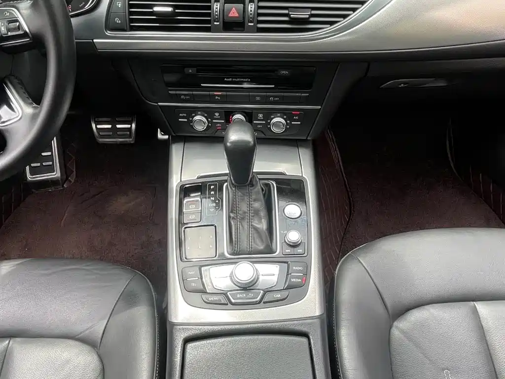 Audi A6L 2017 — фото 20