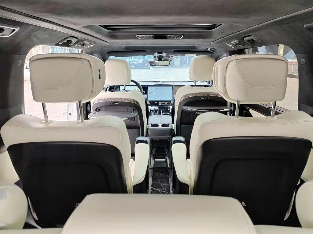 GAC Motor Trumpchi M8 2023 — фото 10