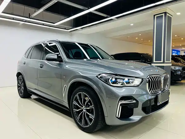 BMW X5 2022