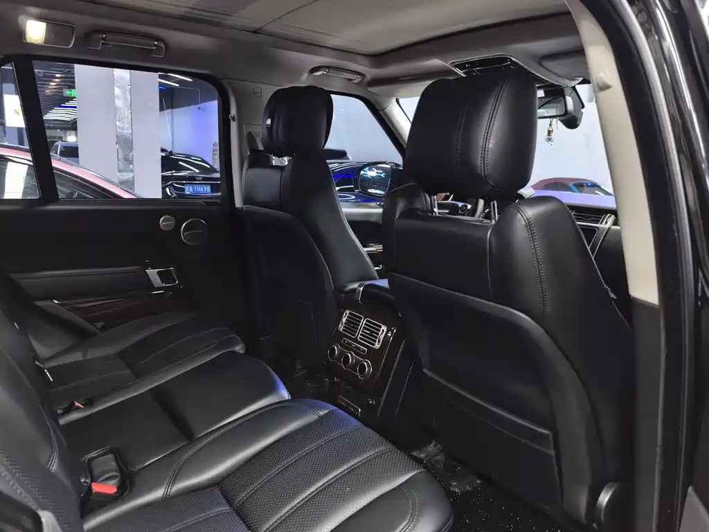 Land Rover Range Rover 2015 — фото 13