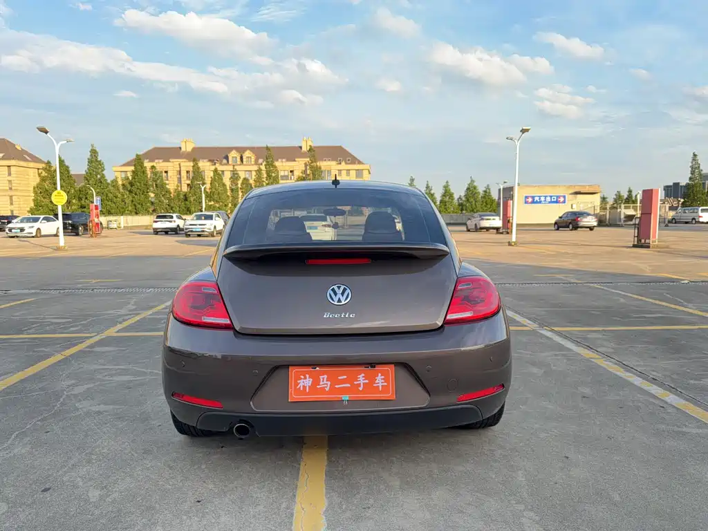 Volkswagen Beetle 2014