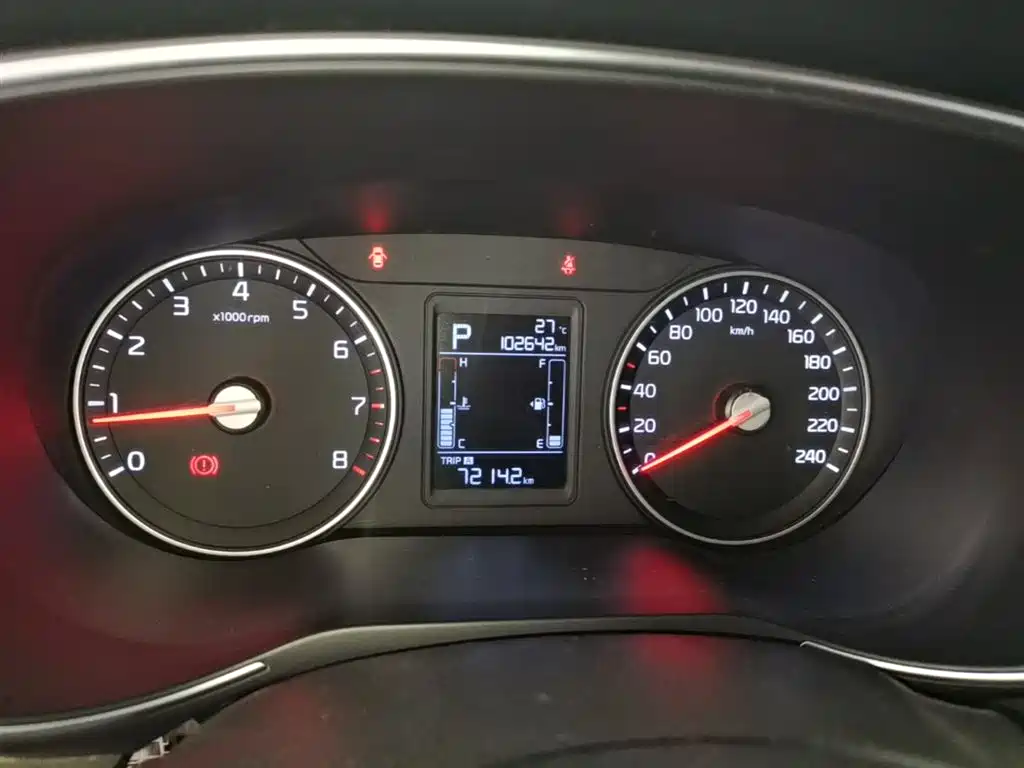 Kia KX3 2016 — фото 12