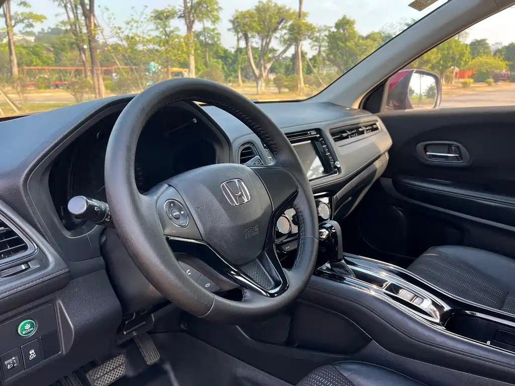 Honda Vezel 2014 — фото 15