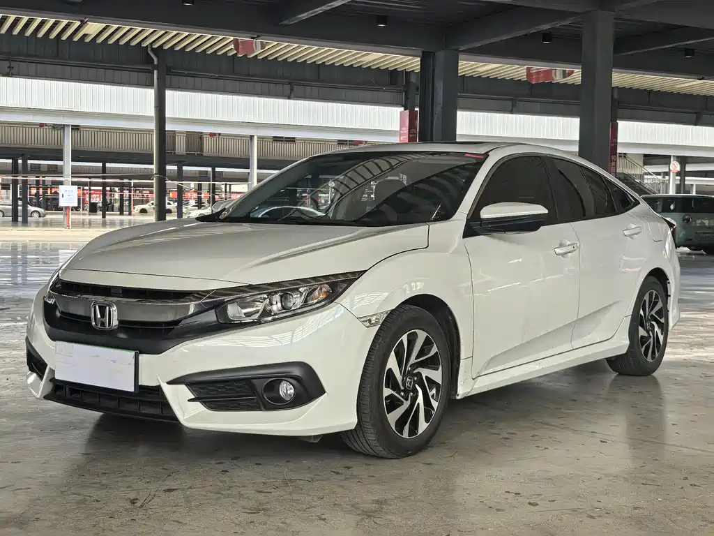 Honda Civic 2019 — фото 1