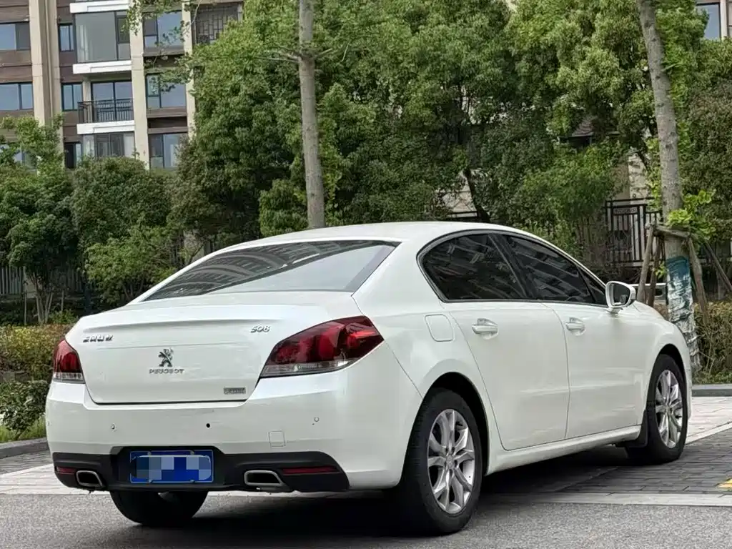Peugeot 508 2016 — фото 5