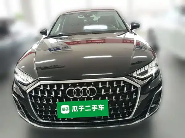 Audi A8 2024