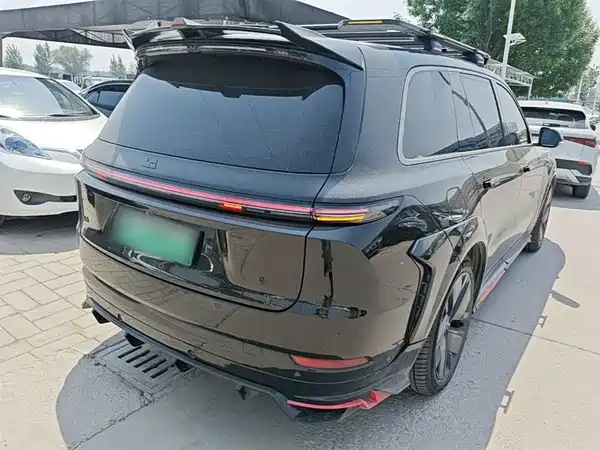 Li Auto L9 2025