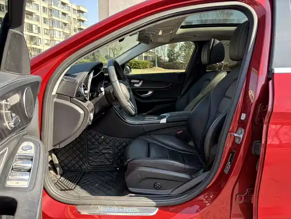 Mercedes-Benz C-Class 2019