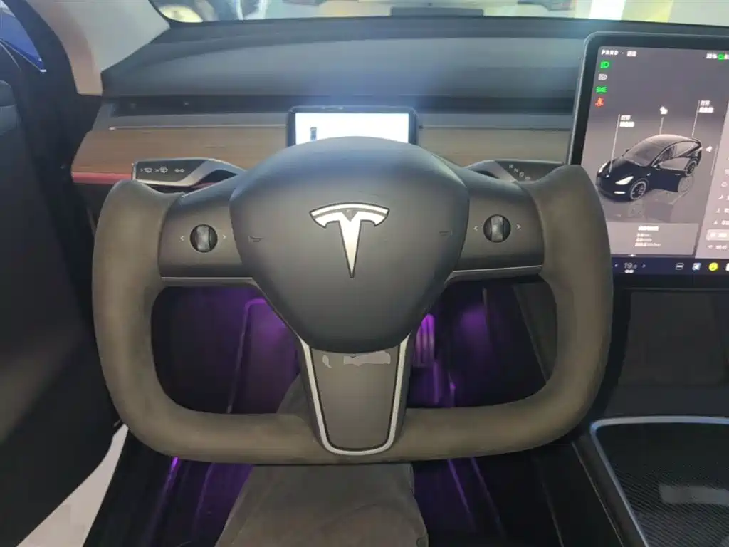 Tesla Model Y 2023 — фото 7
