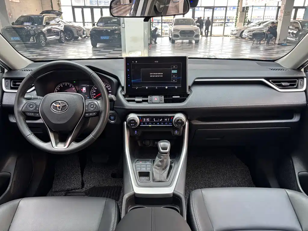 Toyota Wildlander 2021 — фото 11