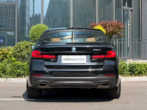 BMW 5 Series 2022