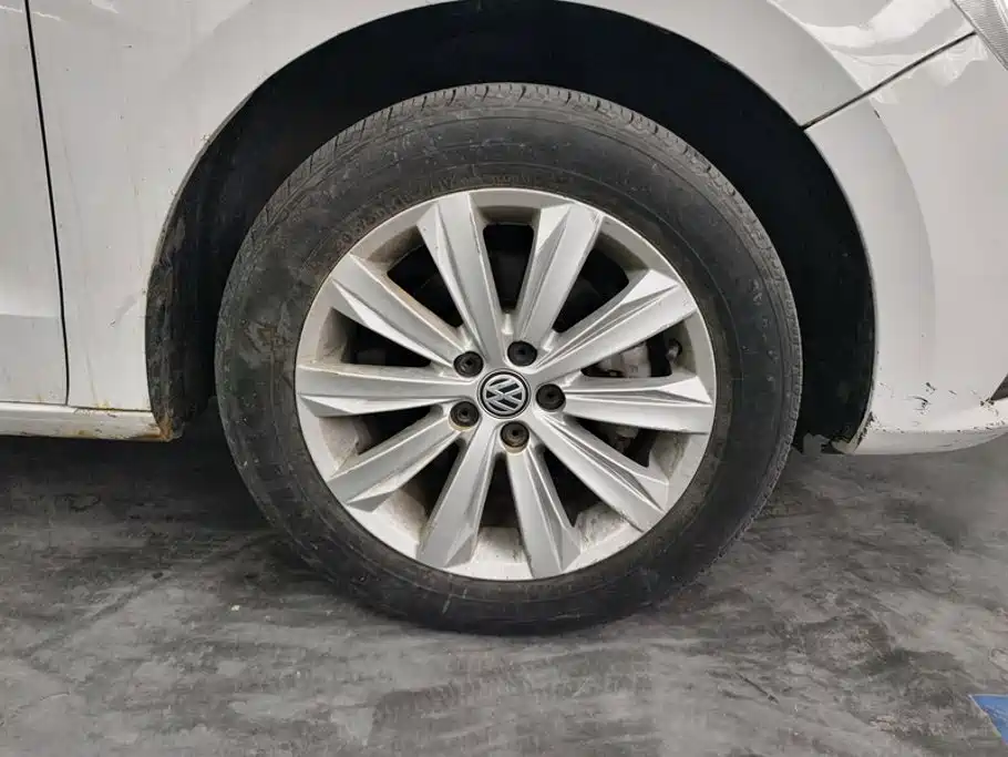 Volkswagen Bora 2021