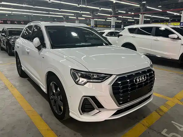 Audi Q3 2022