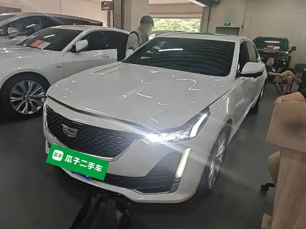 Cadillac CT5 2026