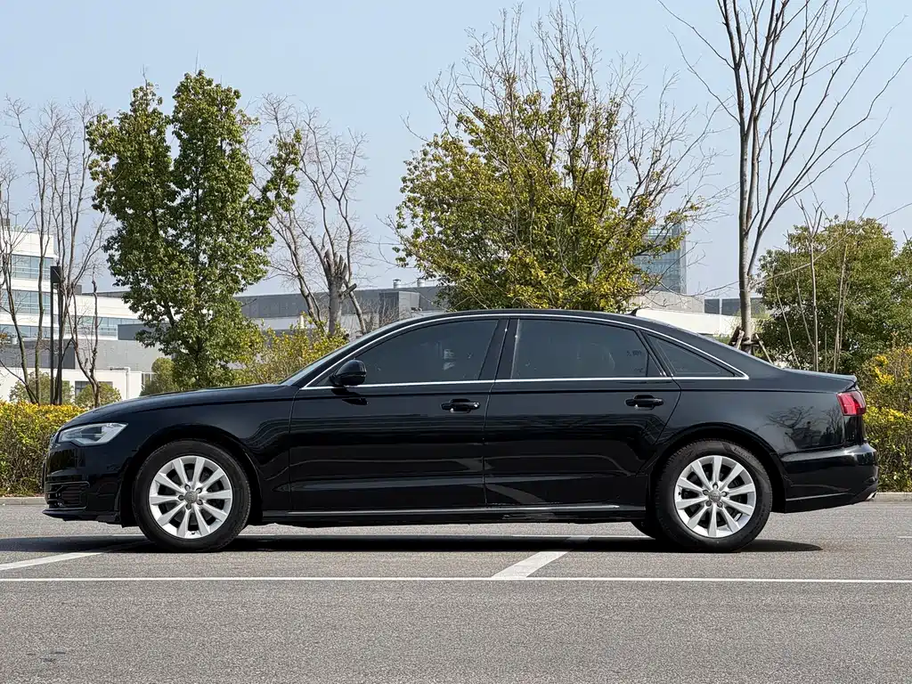 Audi A6L 2016 — фото 7