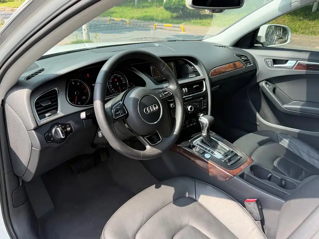 Audi A4L 2016 — фото 6