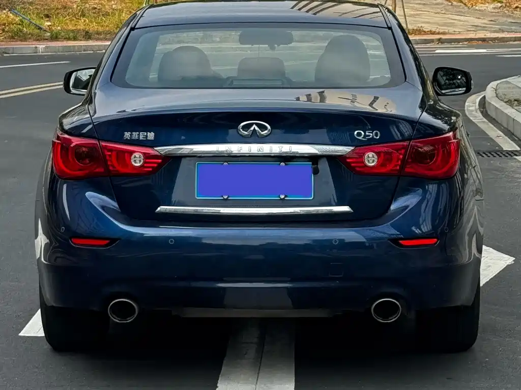 Infiniti Q50L 2017 — фото 16