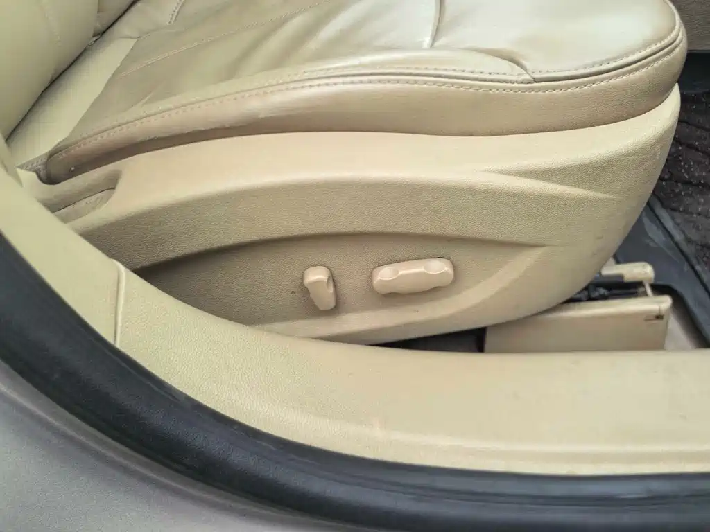 Buick LaCrosse 2012 — фото 16