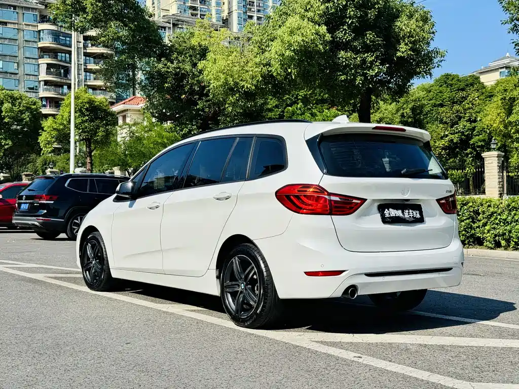 BMW 2 Series Gran Tourer 2016 — фото 22