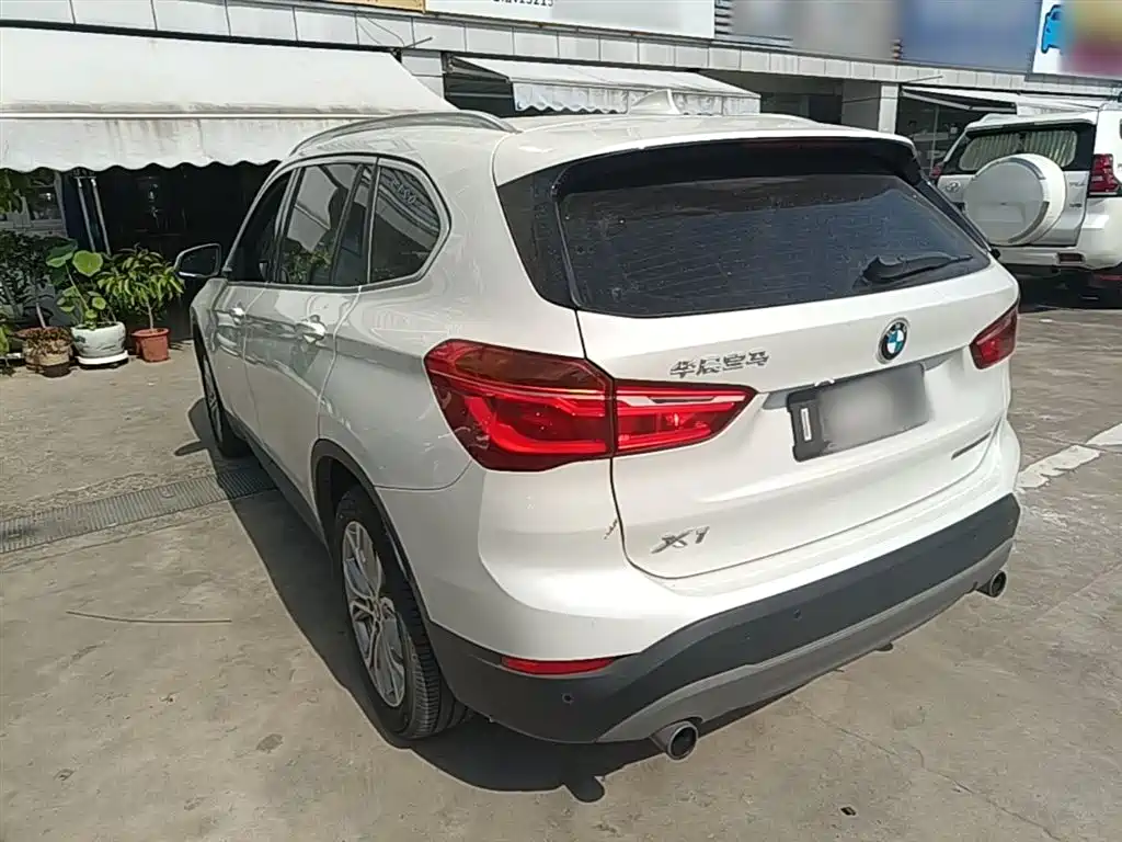BMW X1 2018 — фото 5