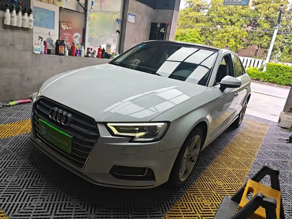 Audi A3 2020 — фото 1