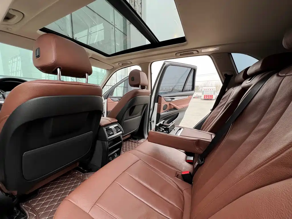 BMW X5 2015 — фото 11
