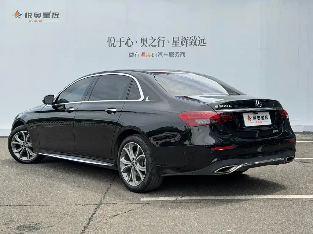Mercedes-Benz E-Class 2022 — фото 4