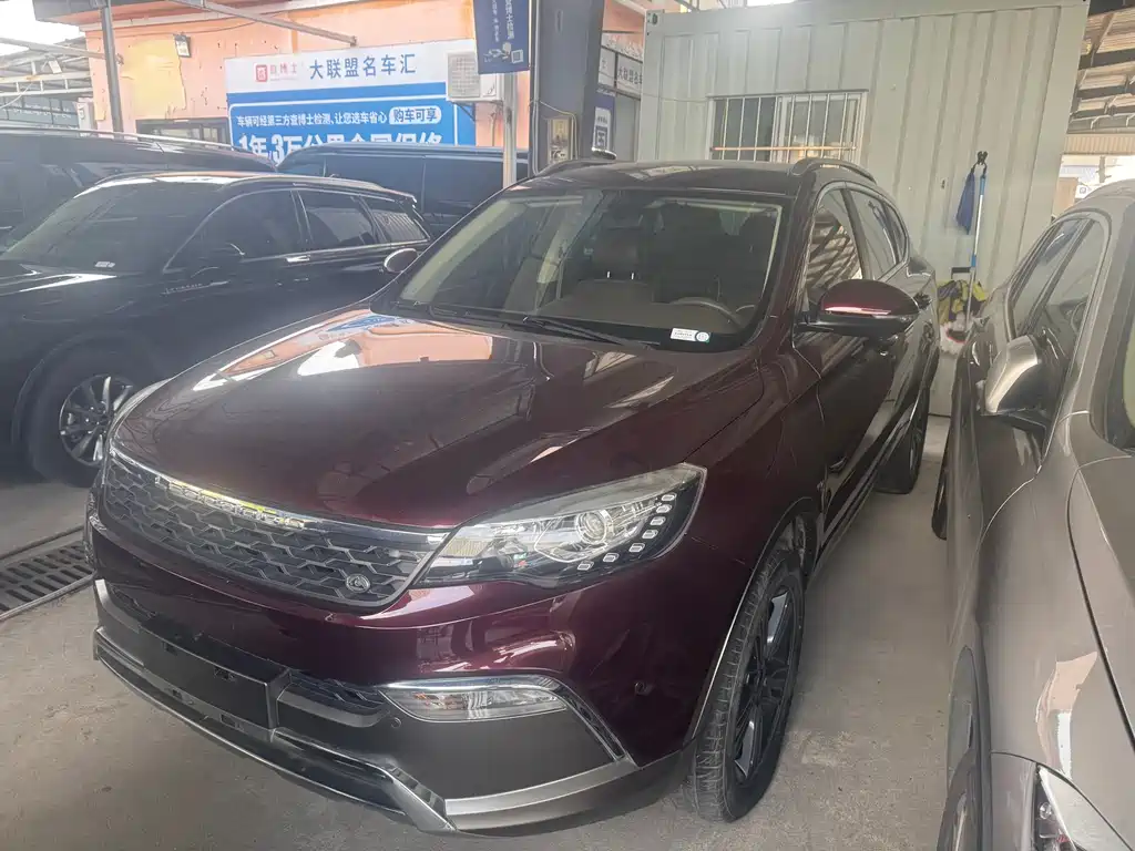 Leopaard CS10 2019