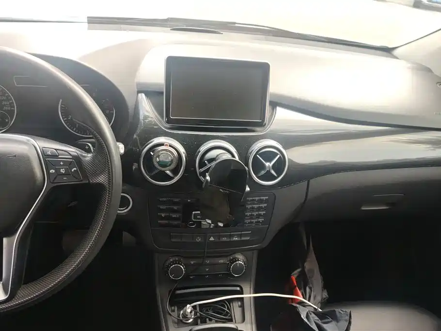 Mercedes-Benz B-Class 2013 — фото 13