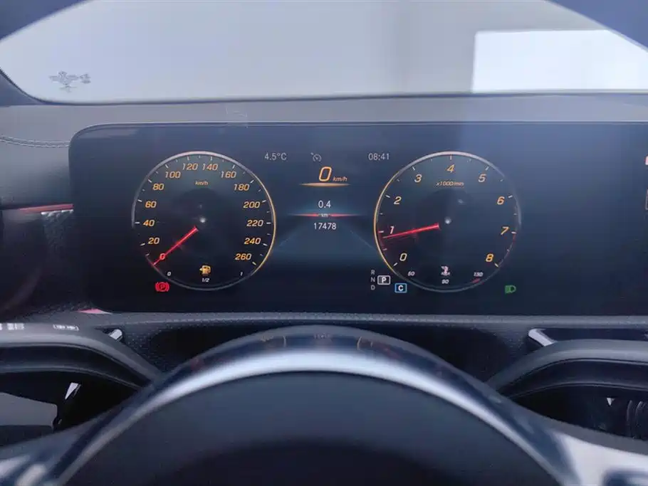 Mercedes-Benz A-Class 2023 — фото 14