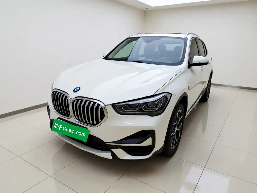 BMW X1 2021 — фото 2