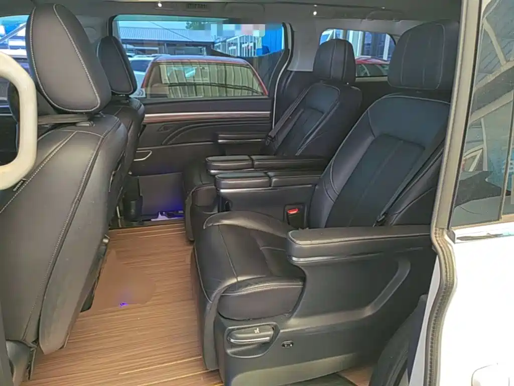 GAC Motor Trumpchi M8 2020 — фото 17