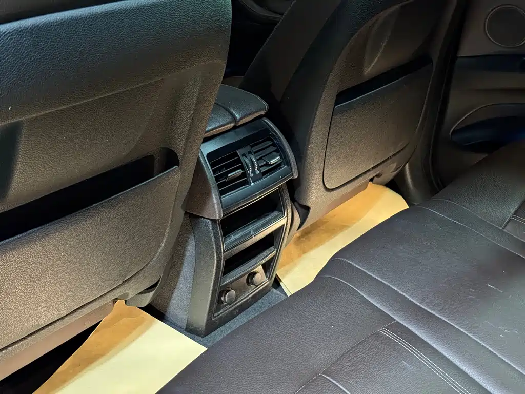 BMW X5 2017 — фото 14