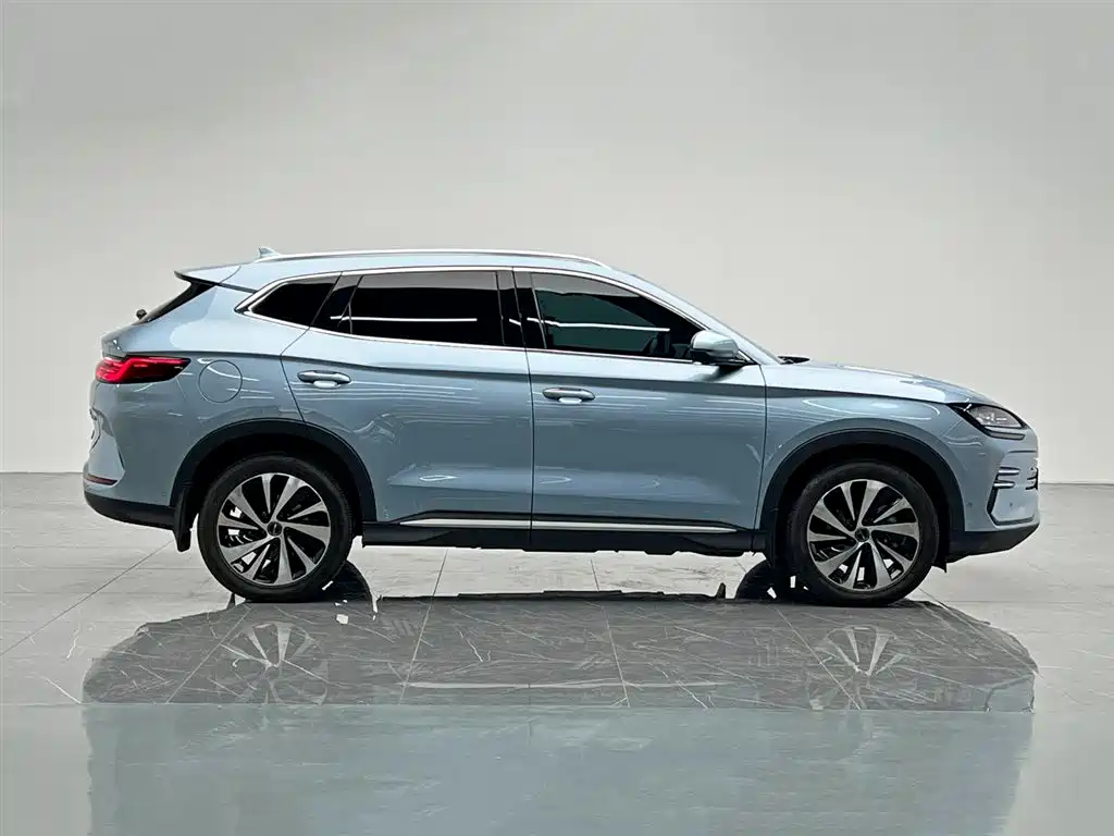 BYD PLUS New Energy 2023 — фото 7