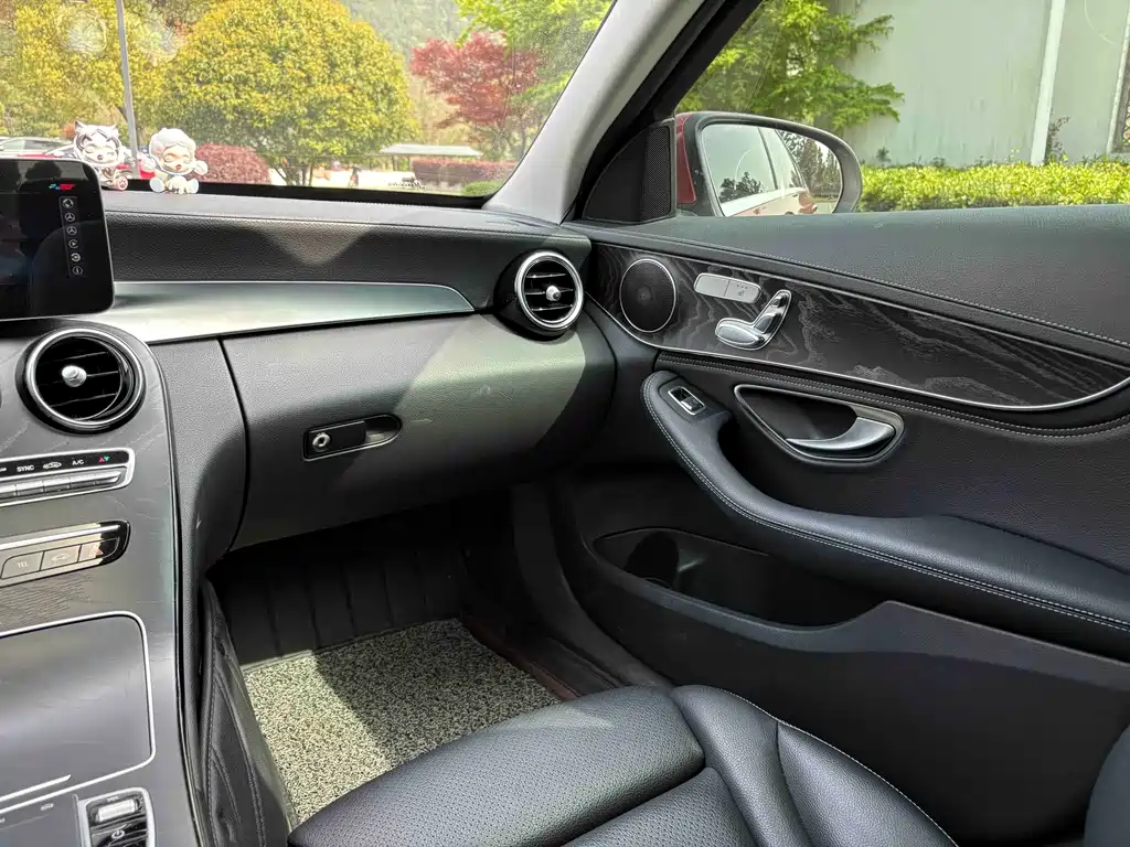 Mercedes-Benz C-Class 2019 — фото 14