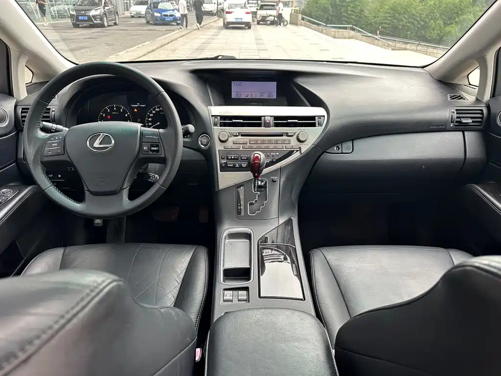 Lexus RX Classic 2012 — фото 16