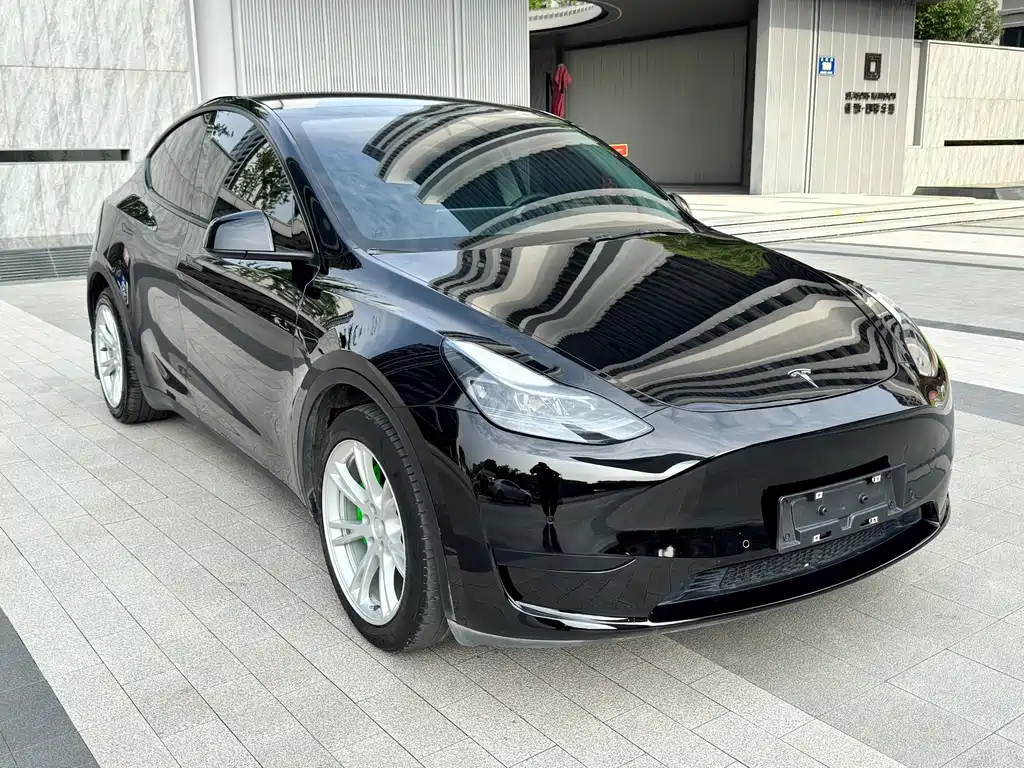 Tesla Model Y 2022 — фото 3