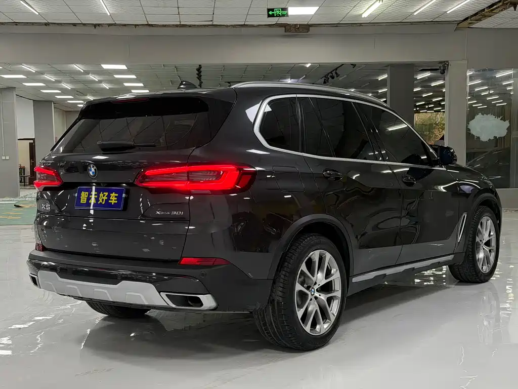 BMW X5 2020 — фото 9