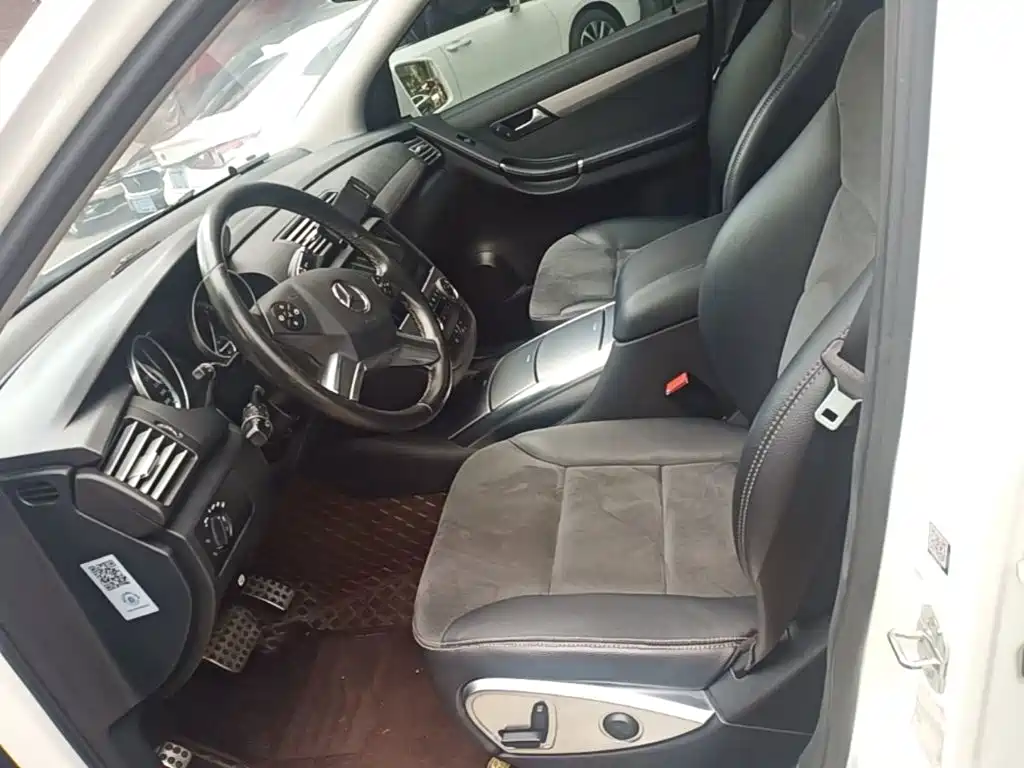 Mercedes-Benz R-Class 2015 — фото 11
