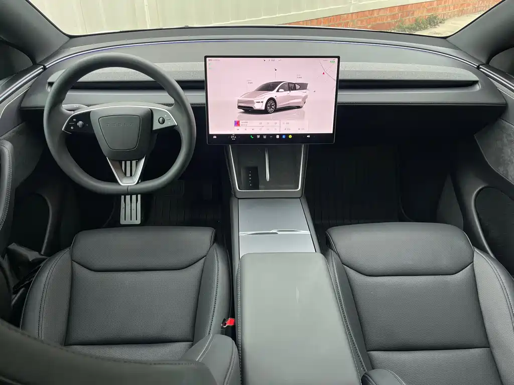 Tesla Model Y L 2025 — фото 27
